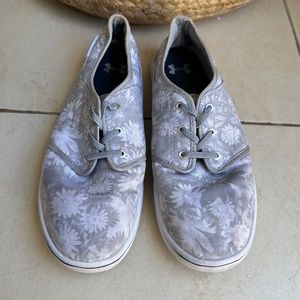 Under armour slip on